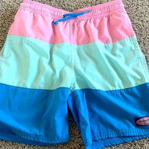 Boys vineyard vines swim trunks size 8/10
